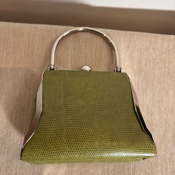 BIJOUX TERNER Faux Leather and Metal Hard Shell 3 Compartment Mini Handbag Purse - Picture 5 of 7